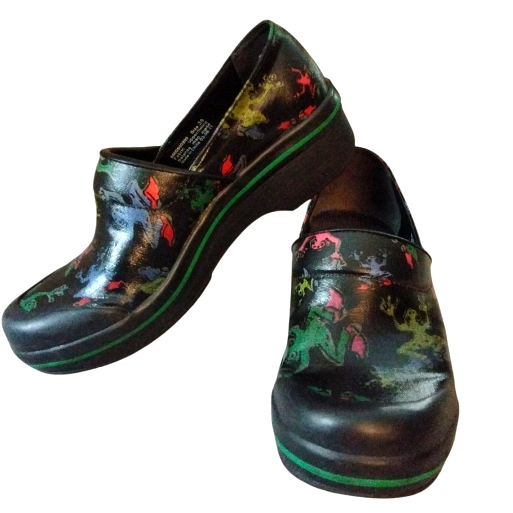 Dansko Frog Clogs Black Waterproof Slip On Comfort Shoes Sz 8